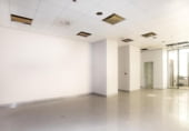 Local comercial en venta con 179m² en Alcorcón, Avenida del Pinar foto