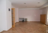 90m² locaux commerciaux pour vente à Oliva, Calle de San Rafael photo