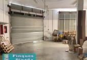 617m² commercial premises for sale in Mataró, Carrer Nou de la Mercè photo