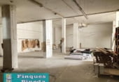 617m² commercial premises for sale in Mataró, Carrer Nou de la Mercè photo