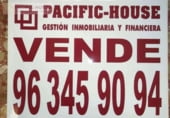 186m² commercial premises for sale in Torrente, Calle Maestro Giner photo
