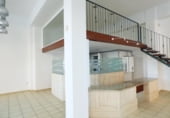Local comercial en venta con 102m² en Manresa, carretera de pont de vilomara foto