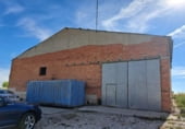 599m² warehouse industrial for sale in Torrescárcela, Calle Real photo
