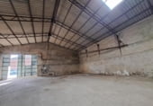 599m² warehouse industrial for sale in Torrescárcela, Calle Real photo