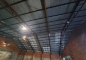 599m² warehouse industrial for sale in Torrescárcela, Calle Real photo