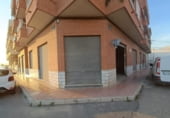 Local comercial en venta con 388m² en San Isidro, CV-909 foto