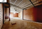 Local comercial en venta con 101m² en Carmona, en la zona de Los Nietos, Calle San Isidoro foto
