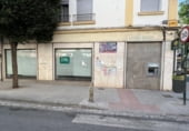 Local comercial
en venda
amb 108m² a Granada, a la zona de Barri dels Periodistes, Calle Periodista Eduardo José Reillo foto