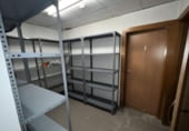 Local comercial
en venda
amb 108m² a Granada, a la zona de Barri dels Periodistes, Calle Periodista Eduardo José Reillo foto