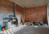 98m² commercial premises for sale in Mercadillo, Barrio El Peso photo