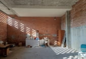 98m² commercial premises for sale in Mercadillo, Barrio El Peso photo