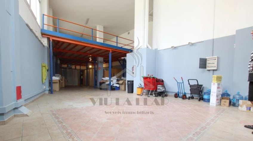 Local comercial
