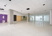 Local comercial en venta con 334m² en Atarfe, Calle Dos de Mayo foto