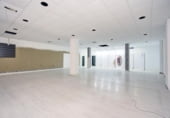 Local comercial en venta con 334m² en Atarfe, Calle Dos de Mayo foto