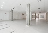 Local comercial en venta con 334m² en Atarfe, Calle Dos de Mayo foto