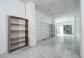 Local comercial en venta con 334m² en Atarfe, Calle Dos de Mayo foto