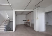 Local comercial en venta con 432m² en Onteniente, Avenida Ramón y Cajal foto