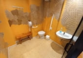 165m² commercial premises for sale in Mataró, Carrer de Lluís Moret photo