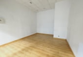 Local comercial en venta con 35m² en Manresa, en la zona de Passeig i Rodalia, Carrer Àngel Guimerà foto