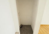 Local comercial en venta con 35m² en Manresa, en la zona de Passeig i Rodalia, Carrer Àngel Guimerà foto