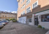 Local comercial en venta con 75m² en Cambre, A Barcala foto