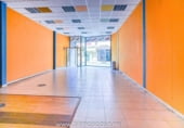 115m² locaux commerciaux pour vente à Carballo, Rúa San Pedro photo