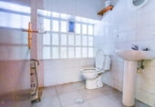 115m² locaux commerciaux pour vente à Carballo, Rúa San Pedro photo
