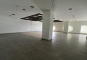 122m² commercial premises for sale in Utrera, Avenida Virgen de Fátima photo
