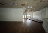130m² commercial premises for sale in Utrera, Avenida General Giráldez photo