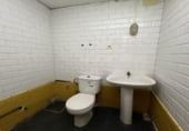 247m² commercial premises for sale in Utrera, Calle Candelaria photo
