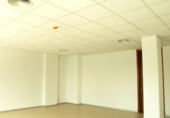 74m² office for sale in Seville, in the area of White Tower, Calle Sacratif photo