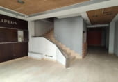 Oficina
en venda
amb 311m² a Dos Hermanas, Calle Álvarez Quintero foto
