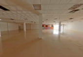 Local comercial en venta con 825m² en Espartinas, Urbanización Jardín II foto