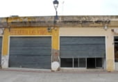 Local comercial en venta con 41m² en Lora del Río, polig las viÑas, calle alfa foto