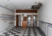 41m² commercial premises for sale in Lora del Río, polig las viÑas, calle alfa photo