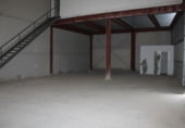 274m² warehouse industrial for sale in Alcalá del Río, A-8006 photo
