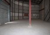 274m² warehouse industrial for sale in Alcalá del Río, A-8006 photo