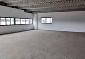 Oficina
en venda
amb 172m² a Bollullos de la Mitación, avda tomares, poligono el pibo foto