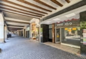 Local comercial en venta con 126m² en Estella, Calle Navarrería foto