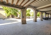 Local comercial en venta con 126m² en Estella, Calle Navarrería foto