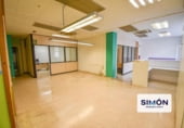 125m² locaux commerciaux pour vente à Manresa, dans le quartier de Valldaura, Carrer de les Jorbetes photo