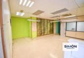 125m² locaux commerciaux pour vente à Manresa, dans le quartier de Valldaura, Carrer de les Jorbetes photo