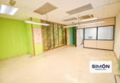 125m² locaux commerciaux pour vente à Manresa, dans le quartier de Valldaura, Carrer de les Jorbetes photo