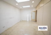 125m² locaux commerciaux pour vente à Manresa, dans le quartier de Valldaura, Carrer de les Jorbetes photo