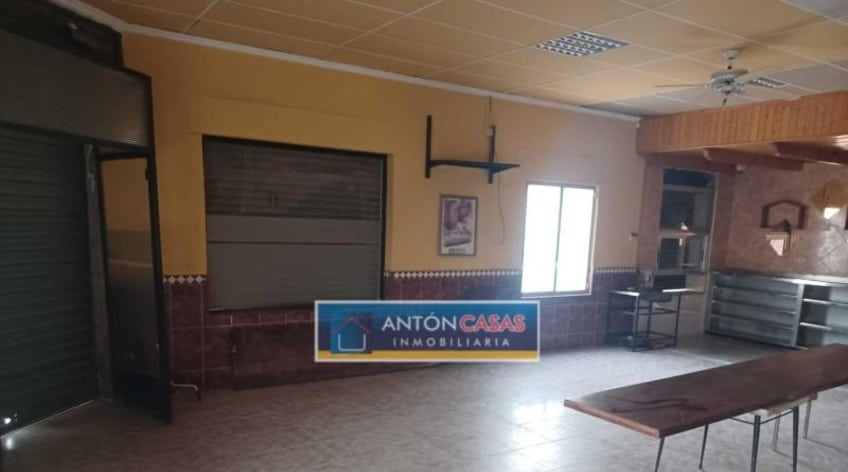 Local comercial
