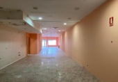 Local comercial en venta con 234m² en Íscar, Calle Pozo de la Nieve foto