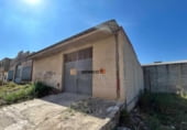 287m² warehouse industrial for sale in Canals, Avenida de las Cortes Valencianas photo