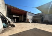 287m² warehouse industrial for sale in Canals, Avenida de las Cortes Valencianas photo