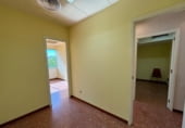 76m² bureau pour vente à Manresa, dans le quartier de Passeig i Rodalia, Passeig de Pere III photo