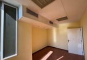 76m² bureau pour vente à Manresa, dans le quartier de Passeig i Rodalia, Passeig de Pere III photo